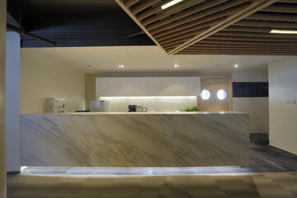 商務辦公樓裝修_華騰建材